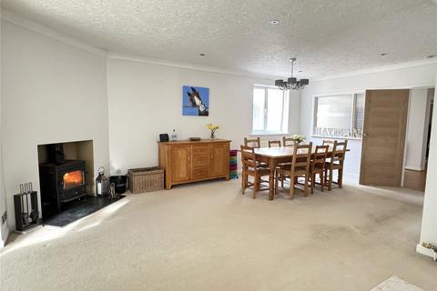 4 bedroom bungalow for sale, Chestnut Avenue, Barton On Sea, Hampshire, BH25