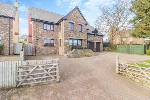 5 bedroom detached house for sale, Llanvihangel Crucorney, Abergavenny