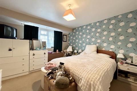 1 Fallow Road, Telford, TF5 0LS