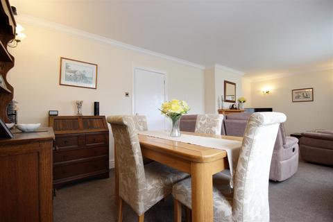 45 Barley Gate, Leven, Beverley, HU17 5NT