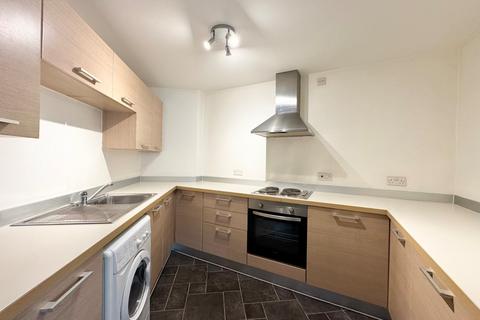 2 bedroom flat to rent, Carlton Court, Barnsley, South Yorkshire, UK, S71