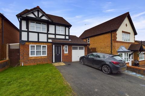 3 bedroom semi-detached house for sale, Rhodfa Tegid, New Broughton, LL11