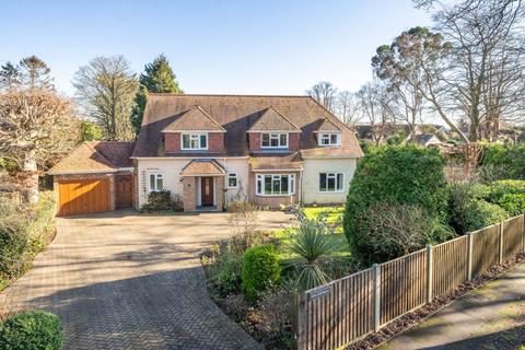 4 bedroom detached house for sale, The Drive, Chichester, PO19