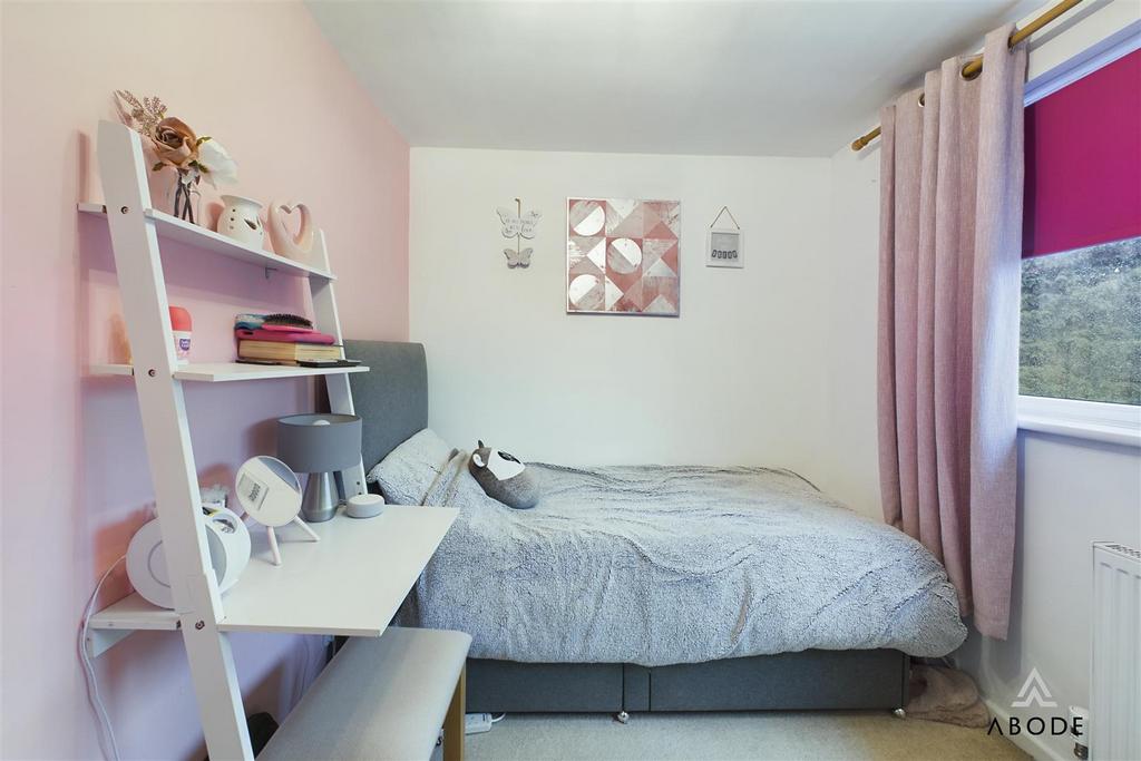 CAM02696 G0-PR0492-STILL007.jpg