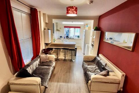 4 bedroom house to rent, Rhondda Street, Mount Pleasant, Swansea