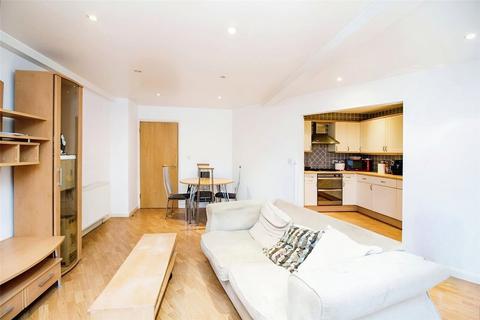 2 bedroom flat for sale, Station Road West, Kent CT2