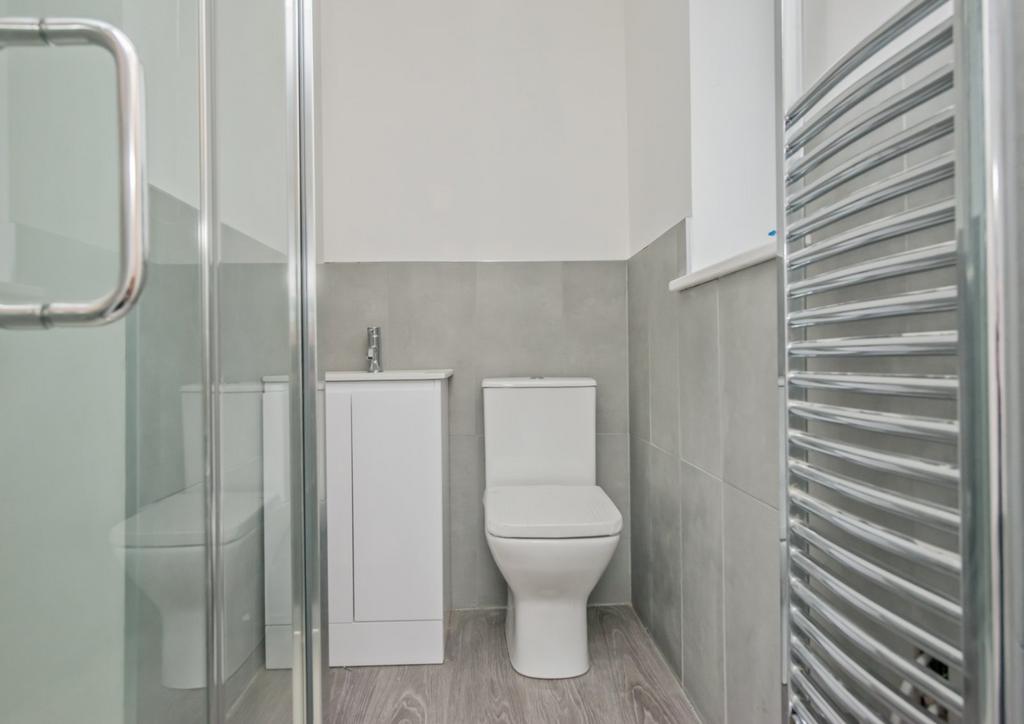 Ensuite