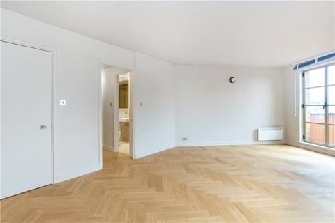 1 bedroom flat for sale, The Circle, Queen Elizabeth Street, London, SE1