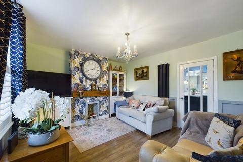 2 bedroom end of terrace house for sale, Eastgate South, Driffield, YO25 6NR