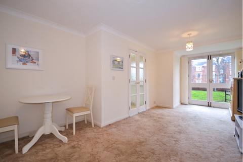 1 bedroom apartment for sale, Georgian Court, Spalding PE11