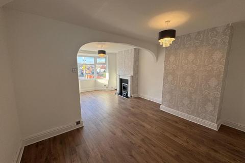 3 bedroom semi-detached house to rent, Cross Lane, Prescot L35