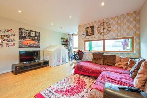 2 bedroom flat for sale, Lemonade Building, Arboretum Place, Barking, IG11