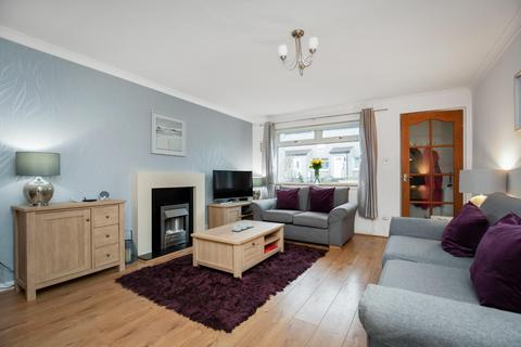 2 bedroom terraced house for sale, 40 North Bughtlin Brae, Edinburgh EH12