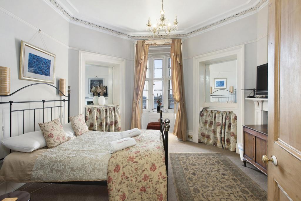 Bedroom 2 - 1