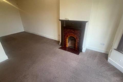 3 bedroom terraced house to rent, Scales Road, Tottenham