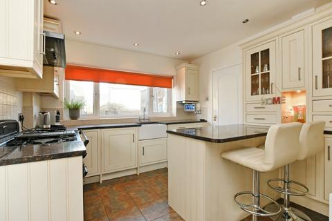 3 bedroom detached house for sale, Wentworth Road, Dronfield Woodhouse, Dronfield, Derbyshire, S18