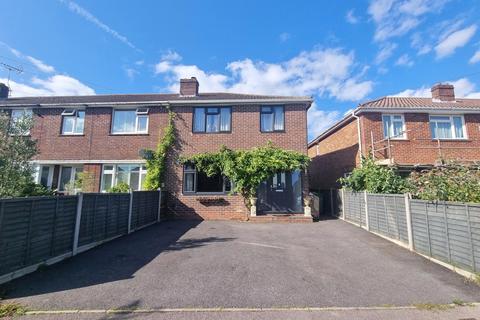 3 bedroom end of terrace house for sale, OAK ROAD, FAREHAM