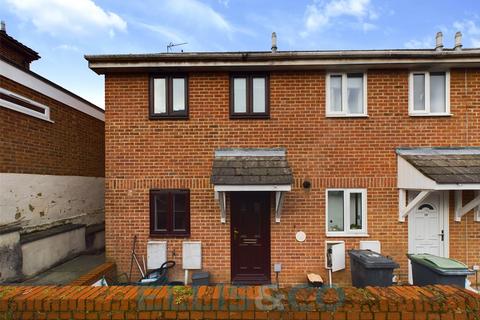 2 bedroom end of terrace house for sale, St. Mary's Road, Tonbridge, Kent, TN9