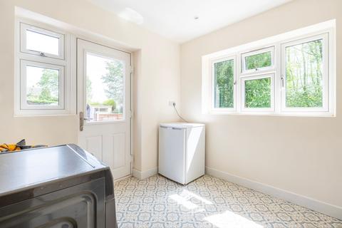 7 Elizabeth Drive, Necton, Swaffham, PE37 8NB