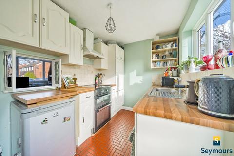 2 bedroom semi-detached house for sale, Little Hide, Surrey GU1