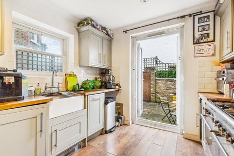 2 bedroom flat for sale, King Street, Ravenscourt Park, London W6