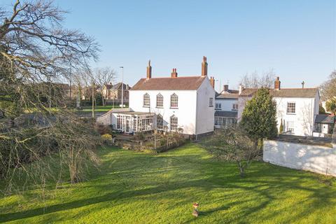 2 bedroom semi-detached house for sale, Heywood Road, Northam, Bideford