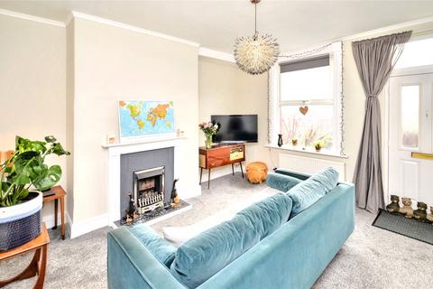 8 Garnet Crescent, Leeds, LS11 5JT