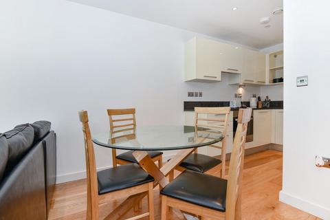 1 bedroom flat for sale, Slough,  Berkshire,  SL2