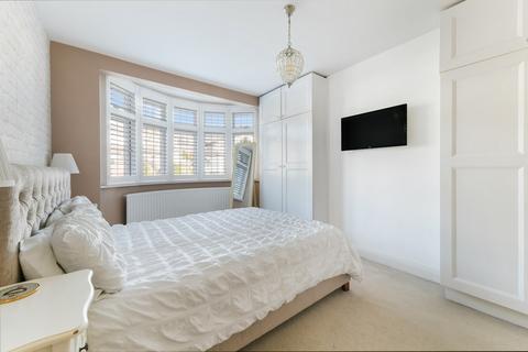 23 Nutfield Road, Coulsdon, CR5 3JP