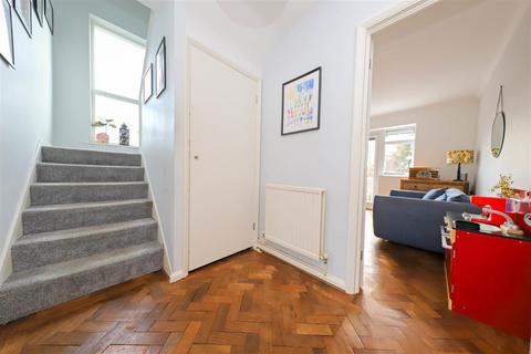 2, Clermont Court Clermont Road, Brighton, BN1 6SS
