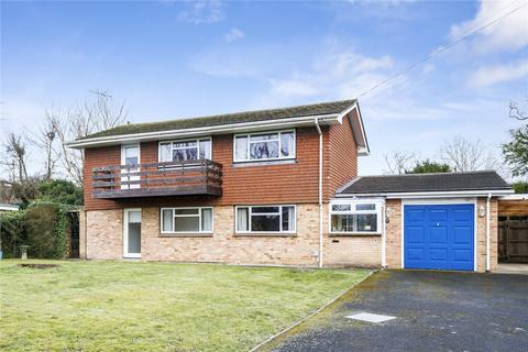 3 bedroom detached house for sale, Ridge Green Close, South Nutfield, Redhill, Surrey, RH1