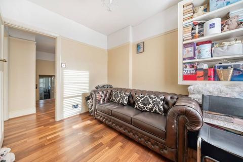 2 bedroom flat for sale, Ash Grove, Beckenham, London, SE20