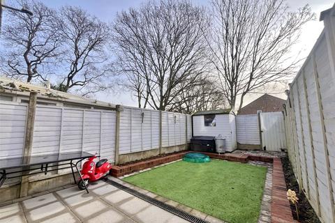 6 Cotswold Close, Verwood, BH31 6UJ