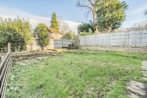 21 Barn Close, Camberley, GU15 2HW