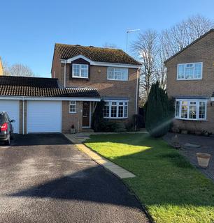 4 bedroom link detached house for sale, Hubbard Close, Buckingham, Buckinghamshire, MK18