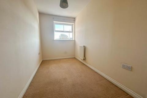 14 Dunster Close, Rugby, CV22 7AZ
