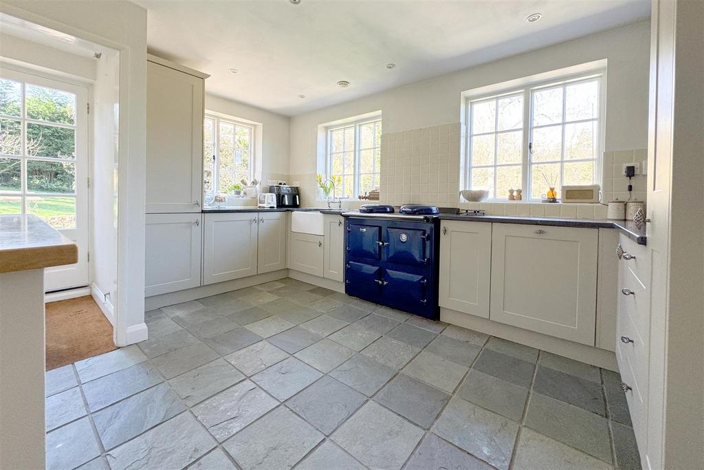 Kitchen-1.jpg