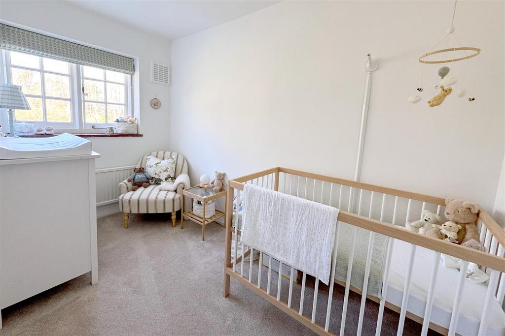 Bedroom 3.jpg