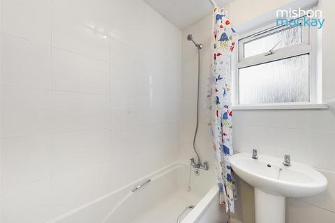 1 bedroom flat to rent, Compton Road, Brighton, East Sussex, BN1