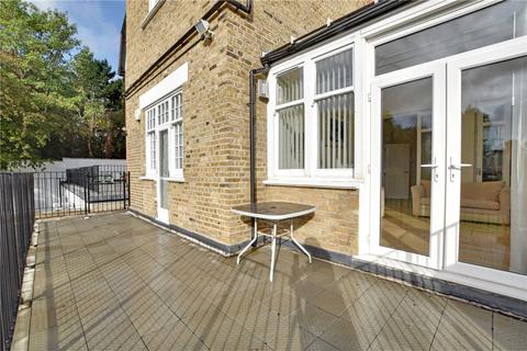 2 bedroom apartment for sale, Hervey Road, Blackheath, London, SE3