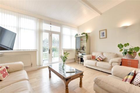 2 bedroom apartment for sale, Hervey Road, Blackheath, London, SE3