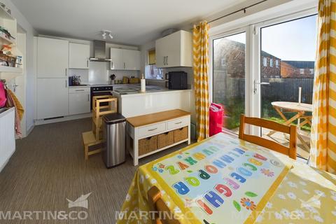 4 bedroom detached house for sale, Stayers Road , Doncaster