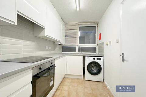 3 bedroom duplex to rent, Broxwood Way, Primrose Hill