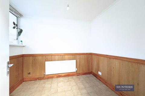 3 bedroom duplex to rent, Broxwood Way, Primrose Hill