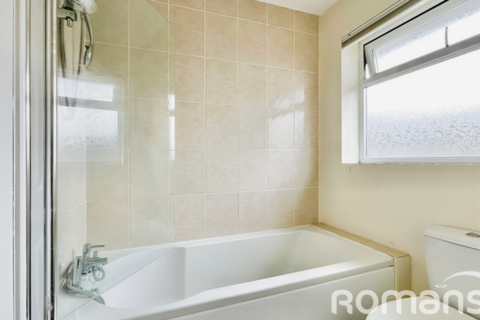 12 Bartok Close, Basingstoke, RG22 4DT