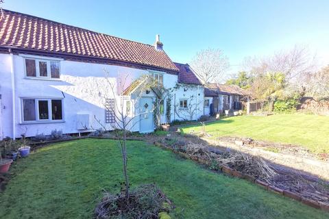 4 bedroom semi-detached house for sale, Mill Lane, Bedingham