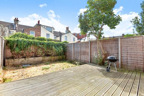 3 bedroom house to rent, Grove Road Wimbledon SW19