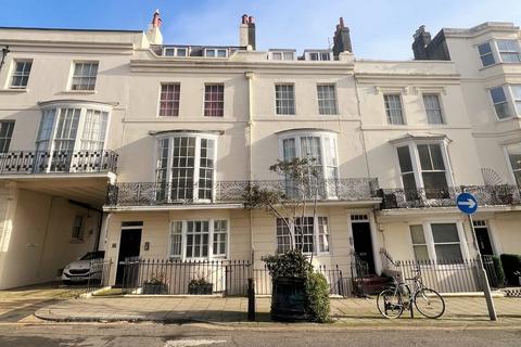 Waterloo Street, Hove, BN3 1AH