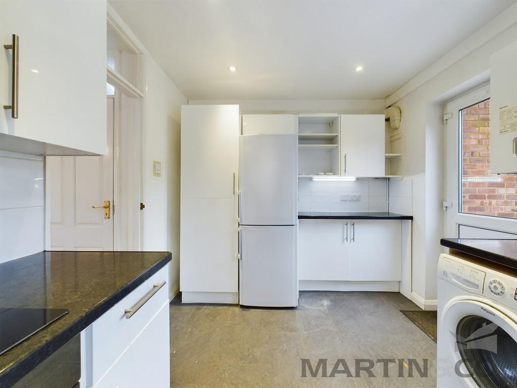 4 Kitchen