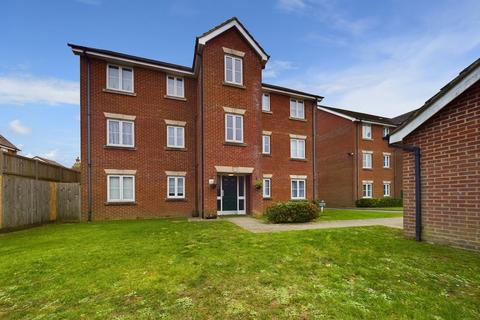 7 Green Close, Whitfield, Dover, CT16 2FD